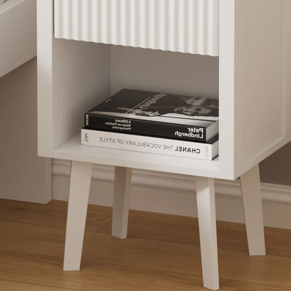 Éjjeliszekrény, fehér, TOBI