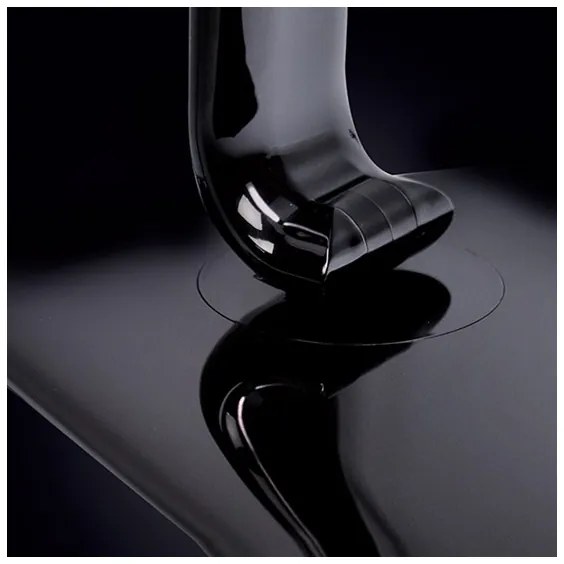 Brilagi - LED Dimmelhető asztali lámpa USB konnektorral LED/12W/230V fekete