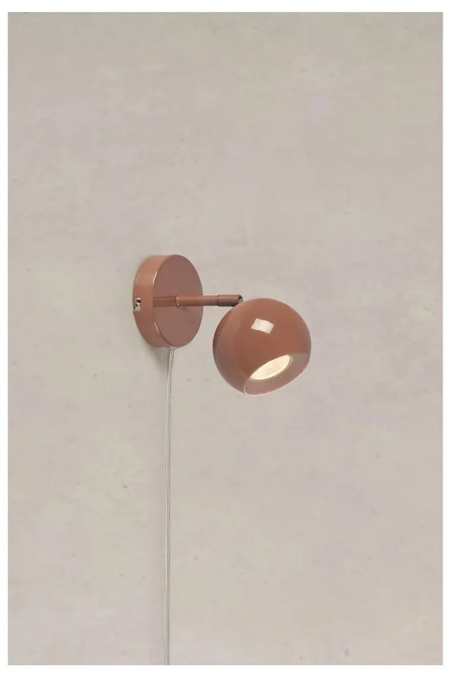 Barna konnektorhoz csatlakoztatható fali lámpa Pop – Markslöjd