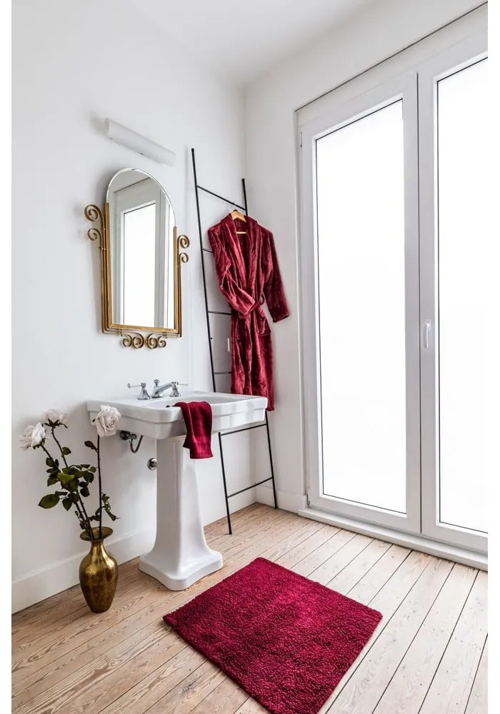 Borvörös mikroplüss fürdőköpeny L/XL Cosy – Tiseco Home Studio