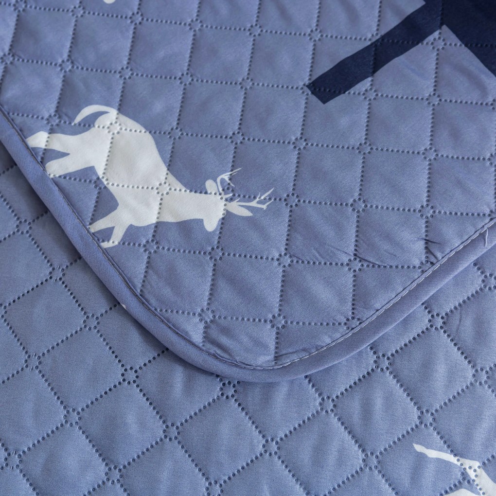 DEER AND TREE szürkéskék ágytakaró Méret: 220 x 240 cm
