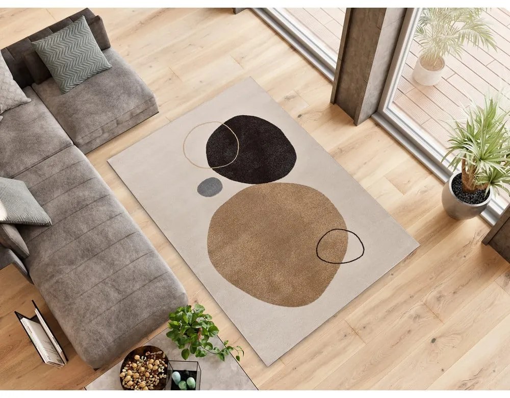 Bézs-krémszínű szőnyeg 140x200 cm Peblinne – Universal