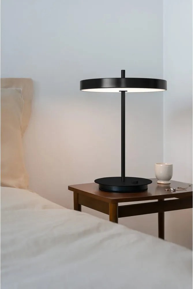 Fekete fém LED dimmelhető asztali lámpa fém búrával (magasság 41,5 cm) Asteria Table – UMAGE