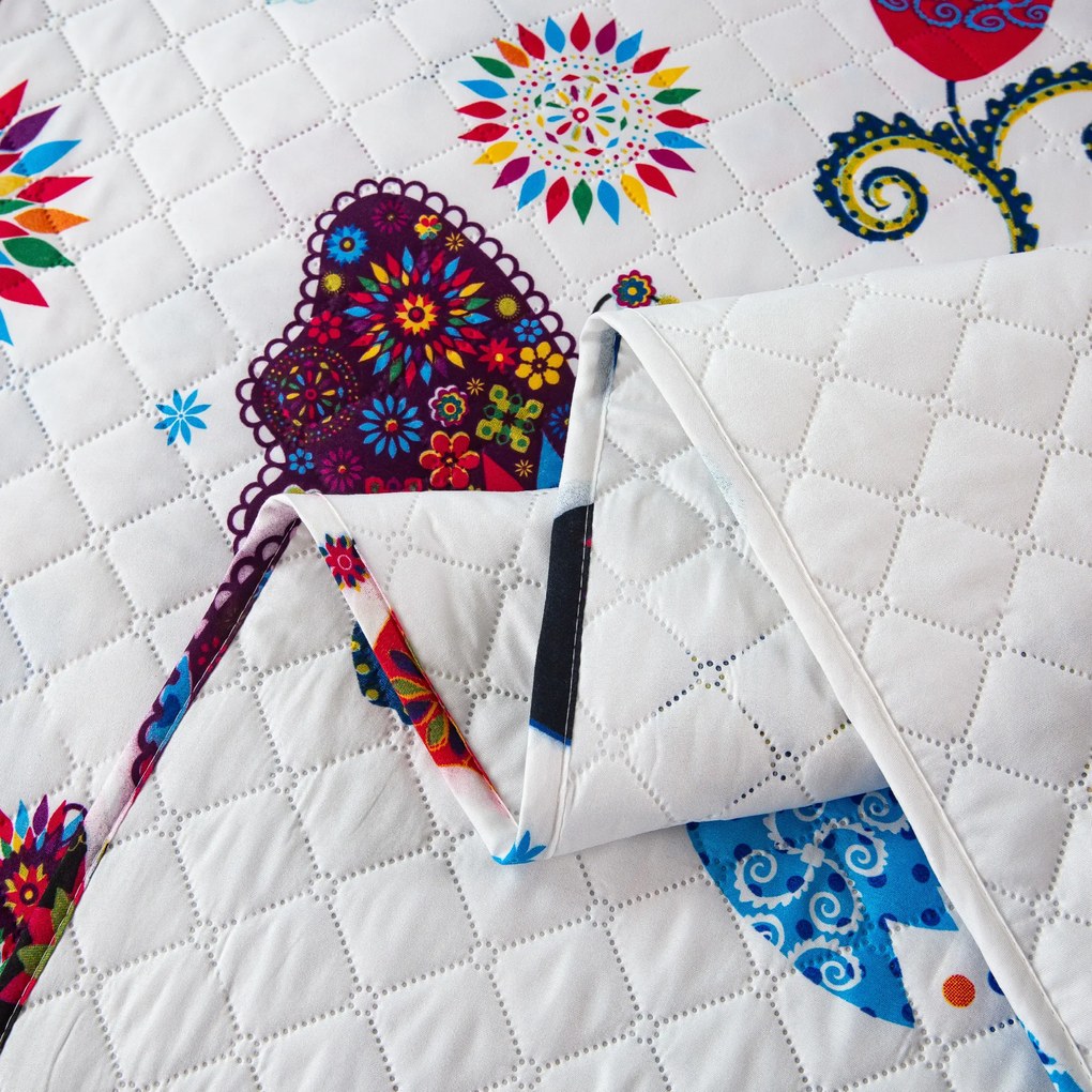 Ágytakaró SZÍNES LEPKE fehér Méret: 170 x 210 cm