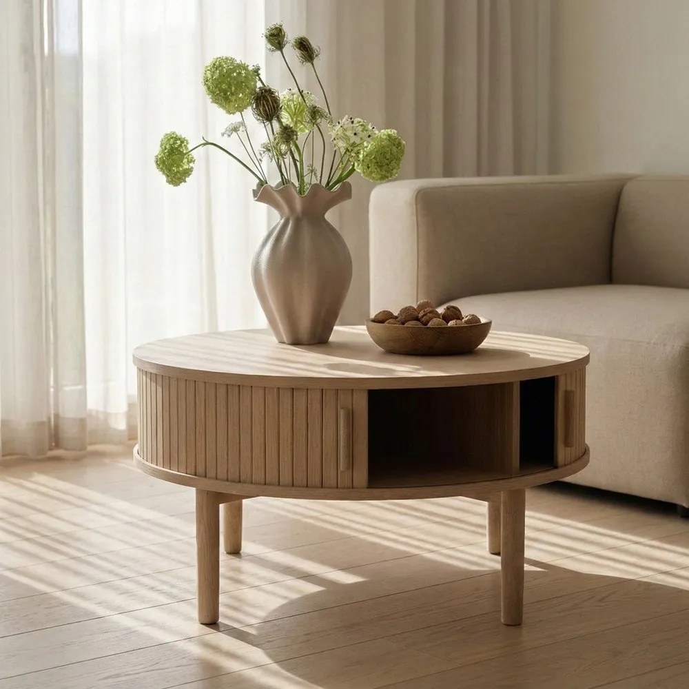 Világos natúr színű kerek dohányzóasztal tölgyfa dekorral ø 85 cm Meta – Unique Furniture