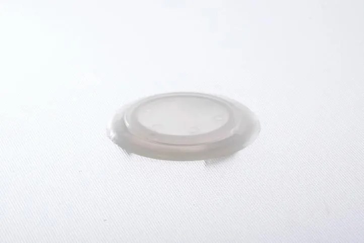 GARTHEN Kerti asztal üveglappal 110 x 60 x 72 cm