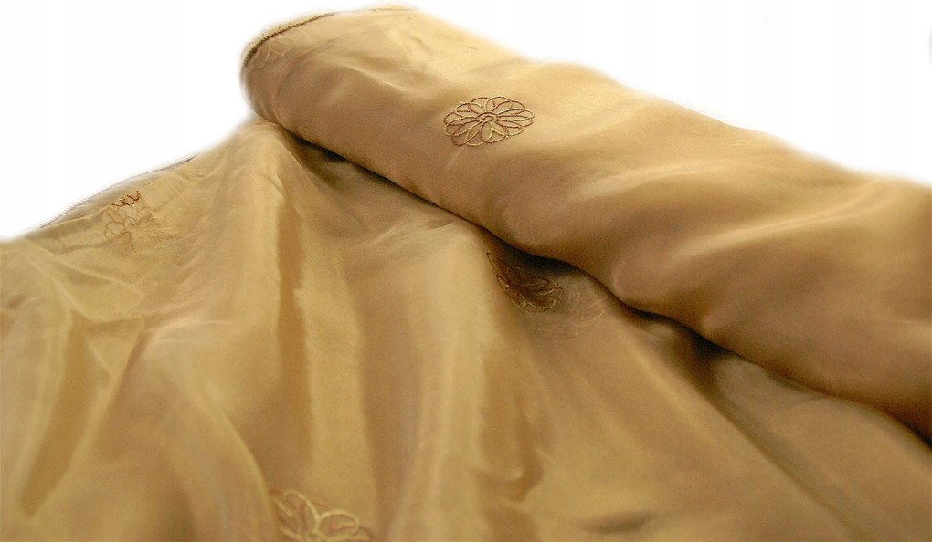 hímzett függöny B 1003 003 300cm magas