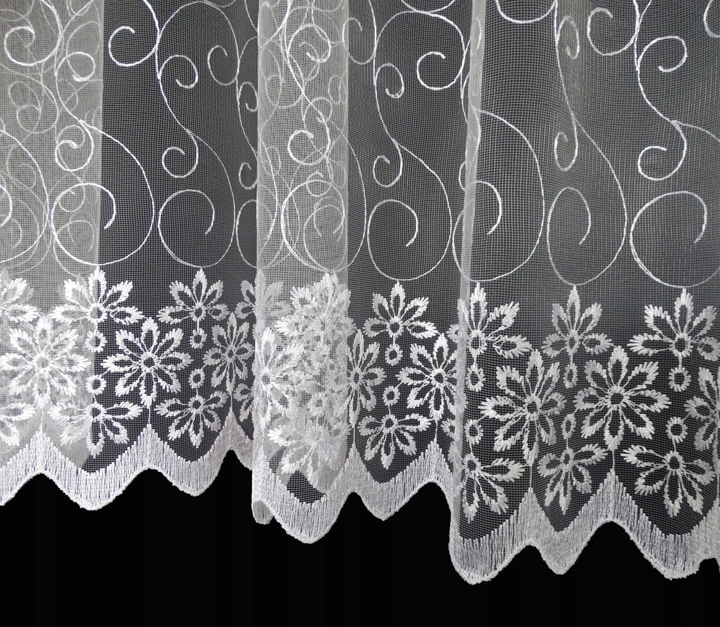 Mg Függöny Nuriel hímzés Fehér 300x250 lengyel szalaggal