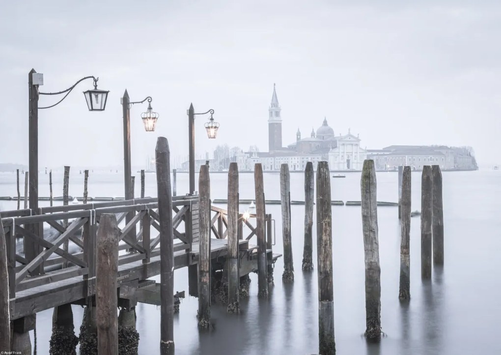 Poszter 42x29,7cm Vízpart a velencei lagúnánál 2, Assaf Frank