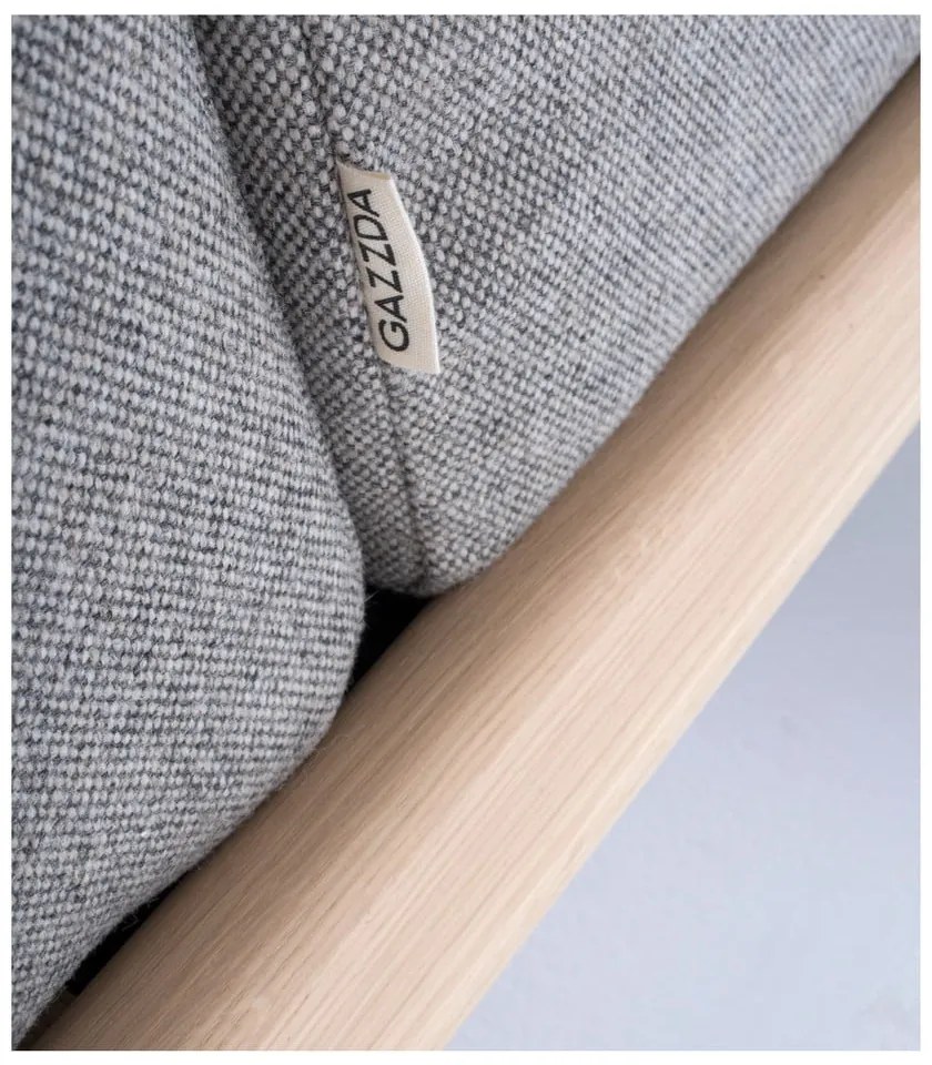 Fawn tölgyfa fotel szürke szövet ülőrésszel - Gazzda