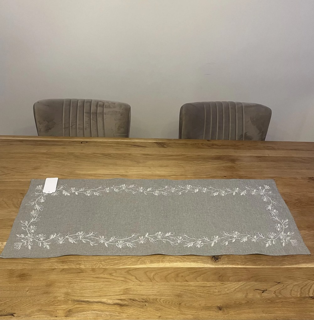 Hímzett terítő Gloriette 40x110 cm TiaHome
