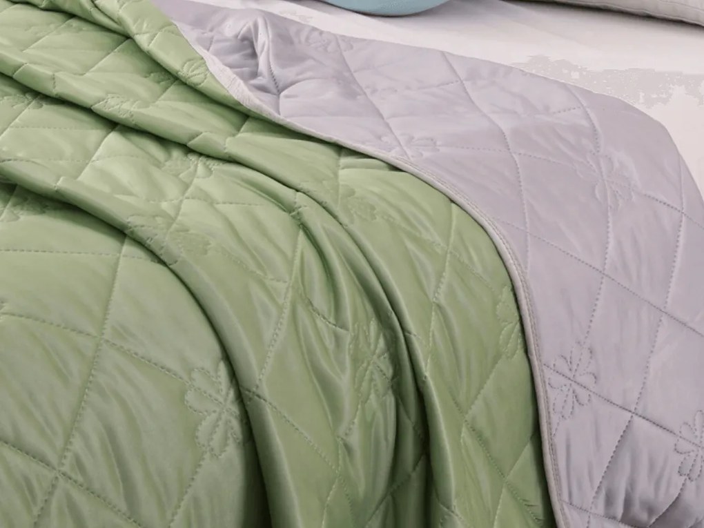 Hűsítő nyári paplan ELARIA, zöld Méret: 200 x 220 cm