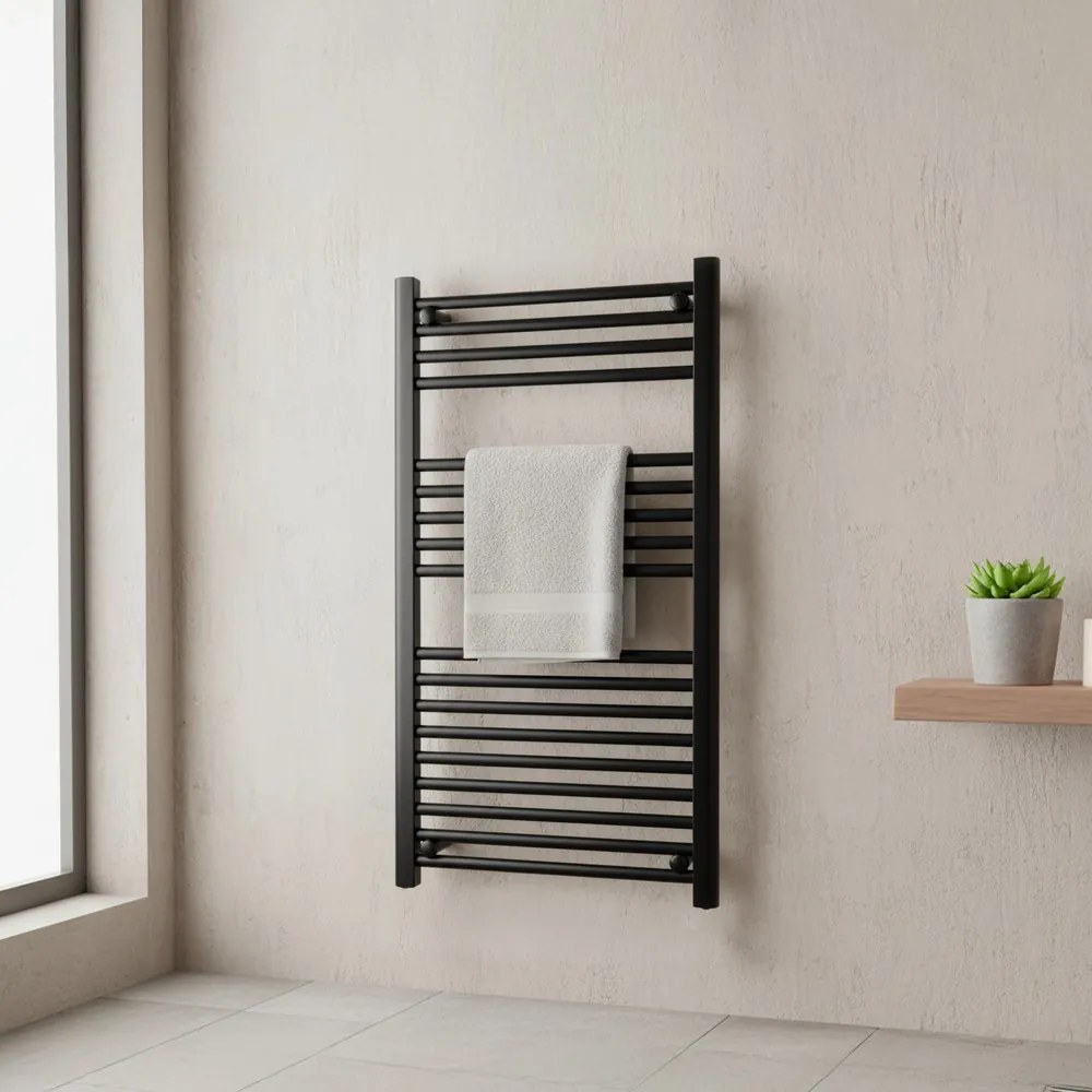 Egyenes törölközőszárító radiátor 1000x500 mm fekete