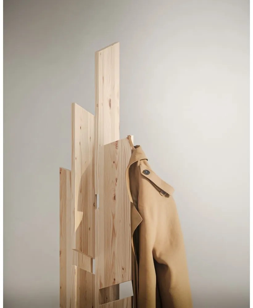 Natúr színű borovi fenyő fogas 60x186 cm Keeper – Karup Design