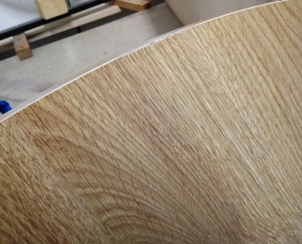 AKCIÓ Kerek étkezőasztal tölgy dekor asztallappal ALTO 120x120 II. osztály