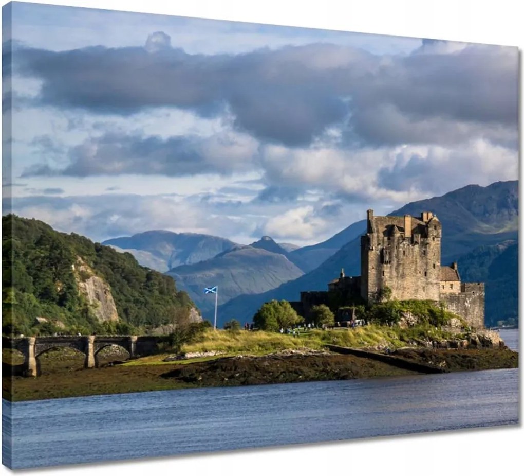 Vászonkép 50x40 Kastély a távolból