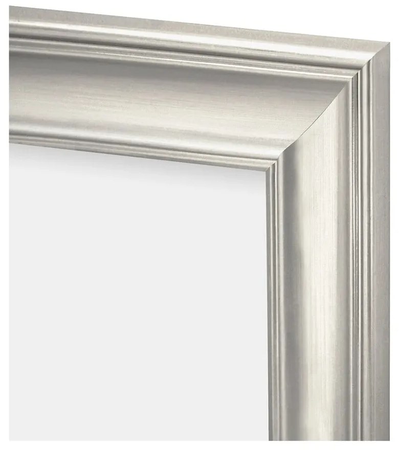 Ezüstszínű műanyag képkeret 18x23 cm