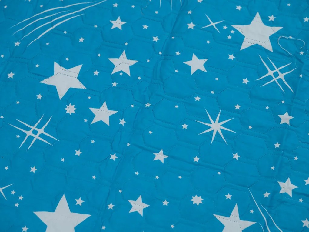 NIGHT SKY HEXAGON türkizkék ágytakaró Méret: 170 x 210 cm