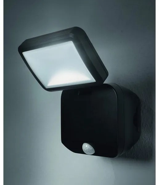 Ledvance - LED Kültéri fali reflektor érzékelővel SPOTLIGHT LED/4W/4xD IP54