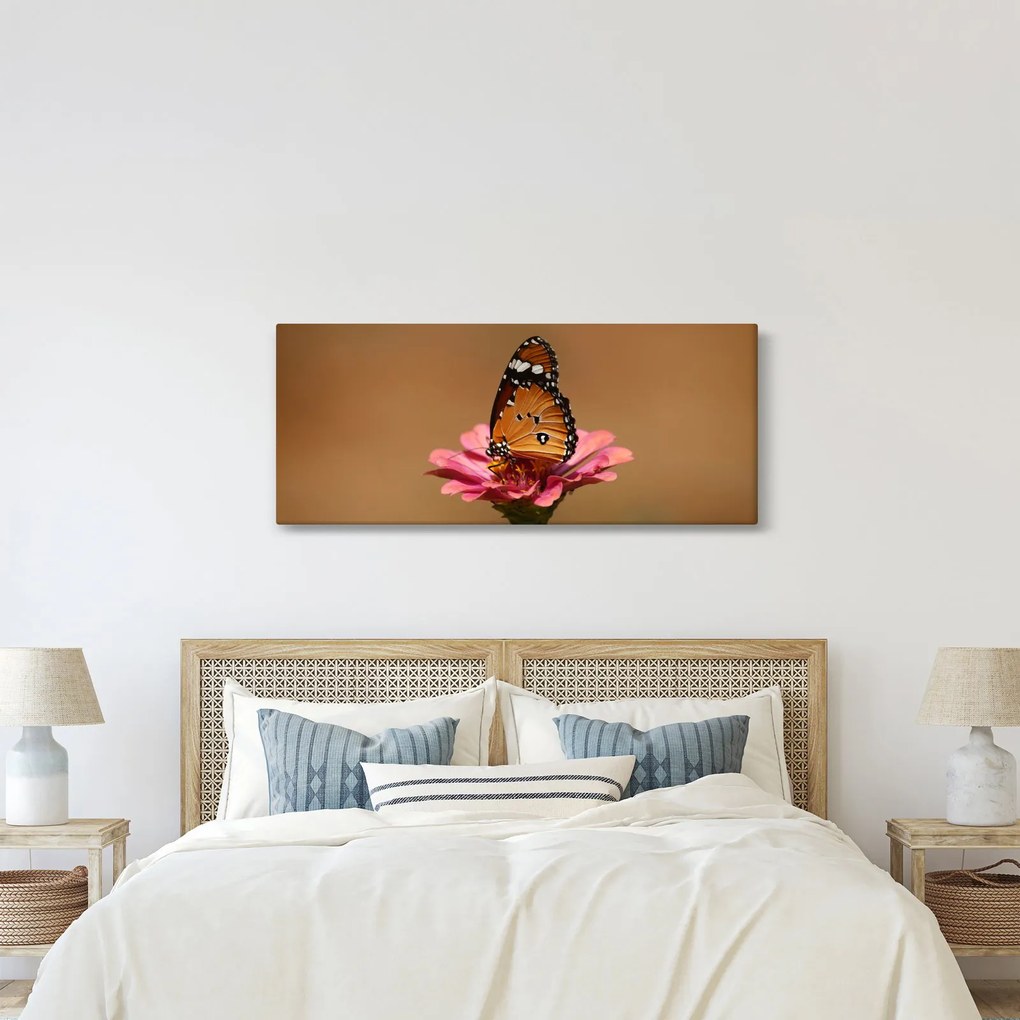 Pillangó képe a virágon (120x50 cm)