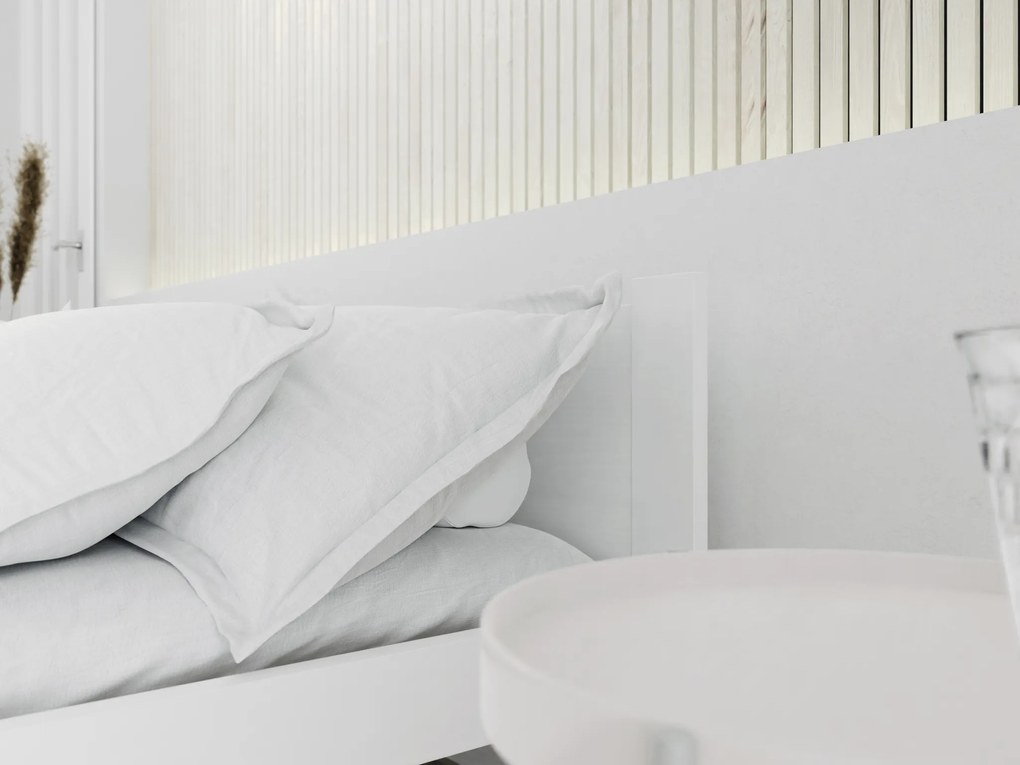 Ágy IKAROS 180 x 200 cm, fehér Matrac: Coco Maxi matrac 20 cm, Ágyrács: Lamellás ágyráccsal