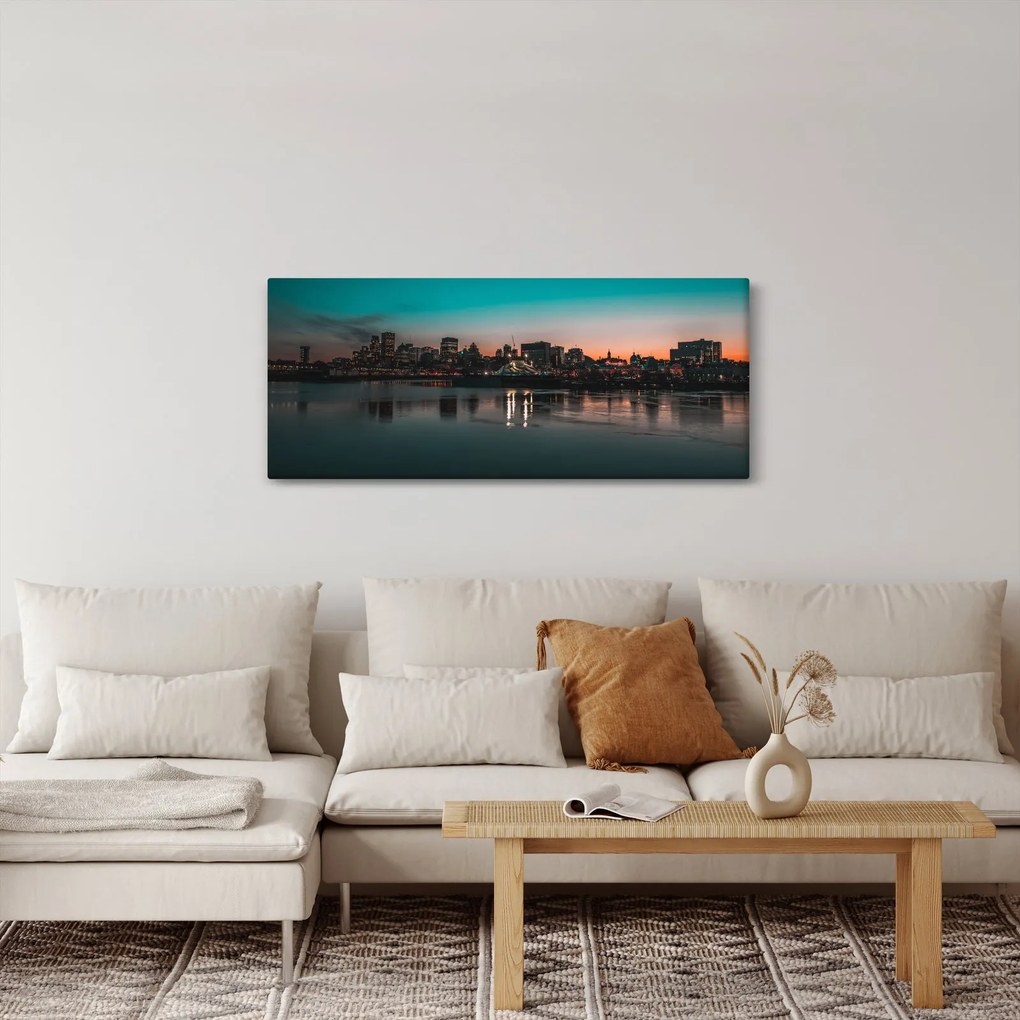 Nagy város képe (120x50 cm)