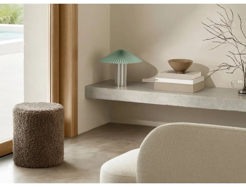 Barna buklé puff Teddy – Blomus