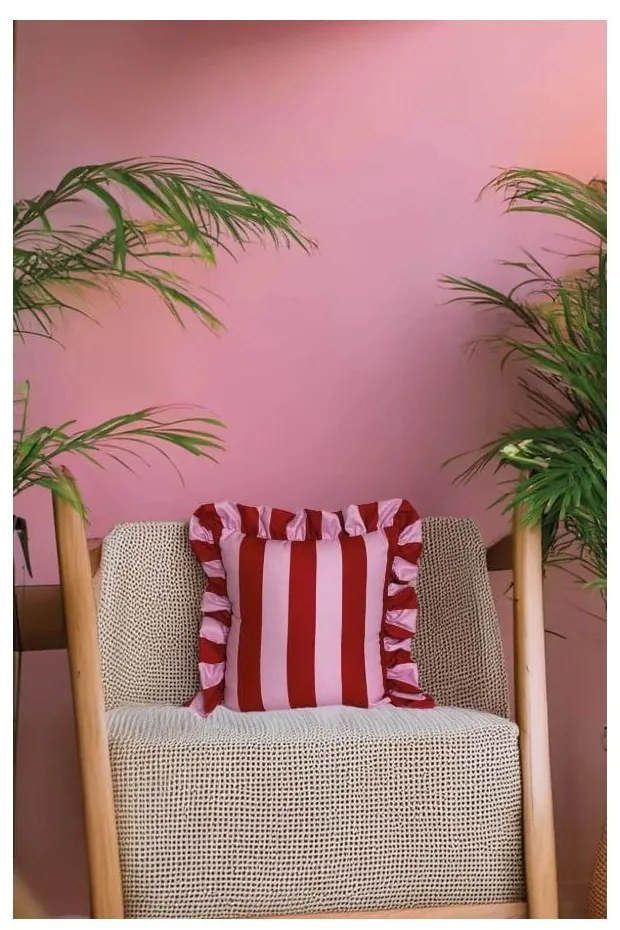 Párnahuzat 45x45 cm Ruffled – Mila Home