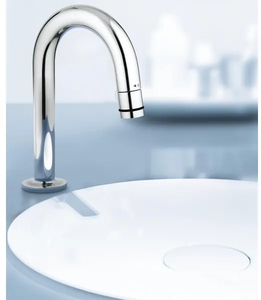 GROHE 20201000 - UNIVERSAL 113 mm álló szelep, fényes króm
