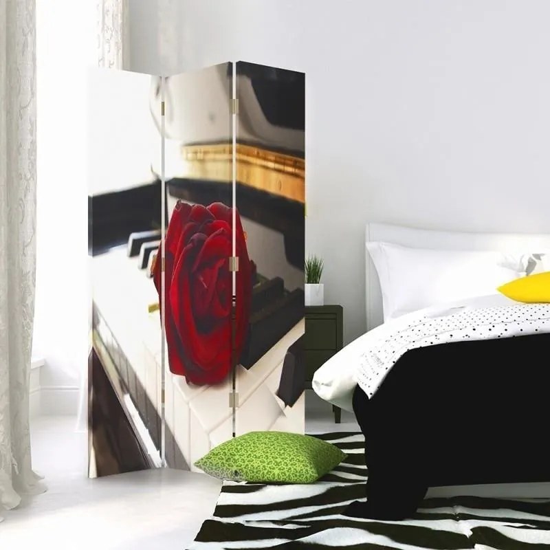 Gario Paraván Rose a zongorán Méret: 110 x 170 cm, Kivitelezés: Klasszikus paraván