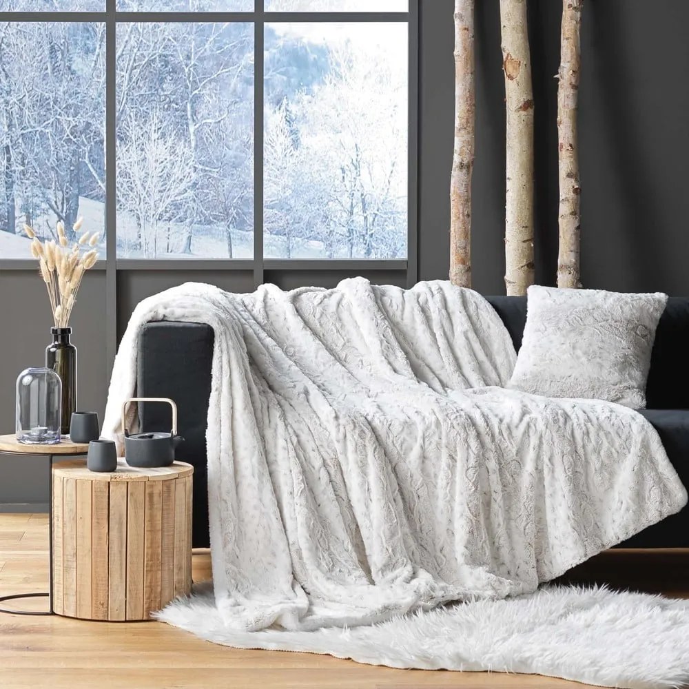 Műszőrme díszpárna 45x45 cm Alaska – douceur d'intérieur