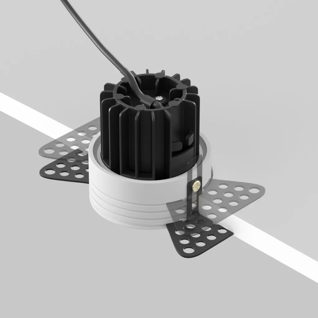 Maytoni Round DL058-7W3K-TRS-W 1x7W/LED 3000K 460lm IP20