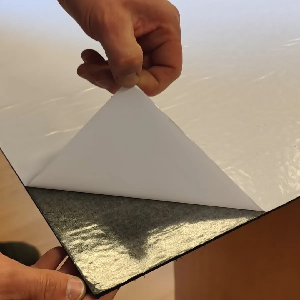 FREJA V-mintás akusztikus dizájn falpanel (120 × 60 × 0,9 cm) – Világos tölgy - sötét tölgy