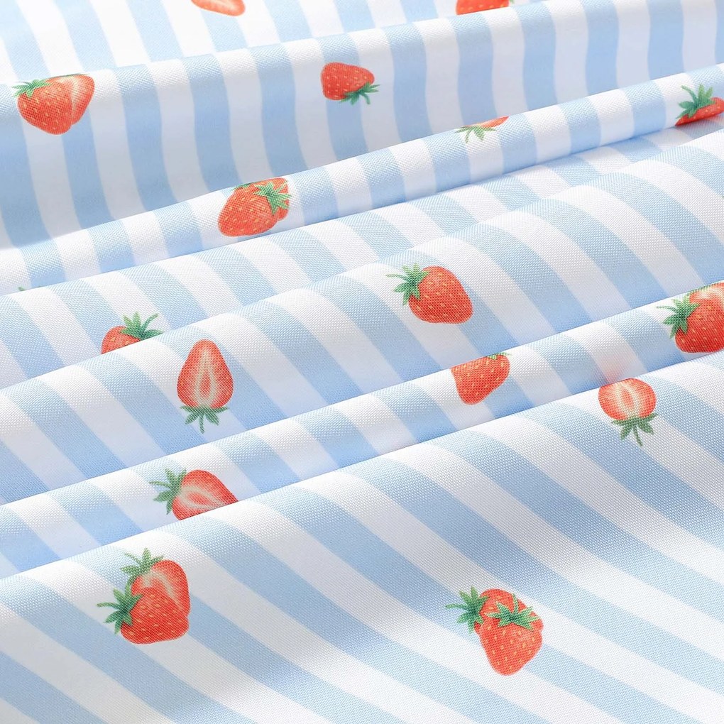 Goldea teflonbevonatú asztali futó -  eprek kék csíkos alapon 50x120 cm