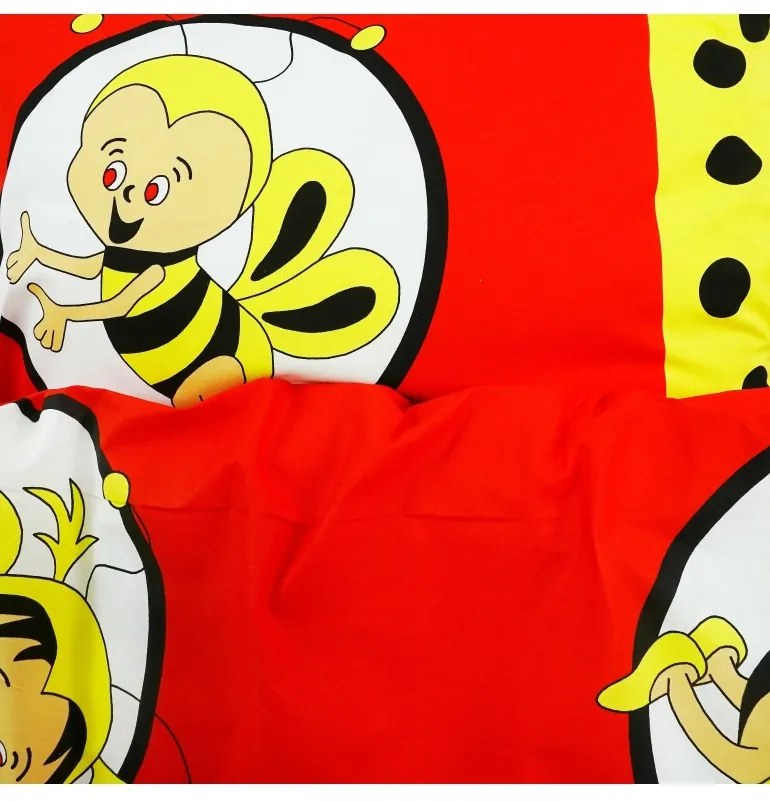EMI méhecskés piros gyerek ágyneműhuzat, A standard egyszemélyes ágy szett tartalma: 1x 140x200 + 1x 70x90