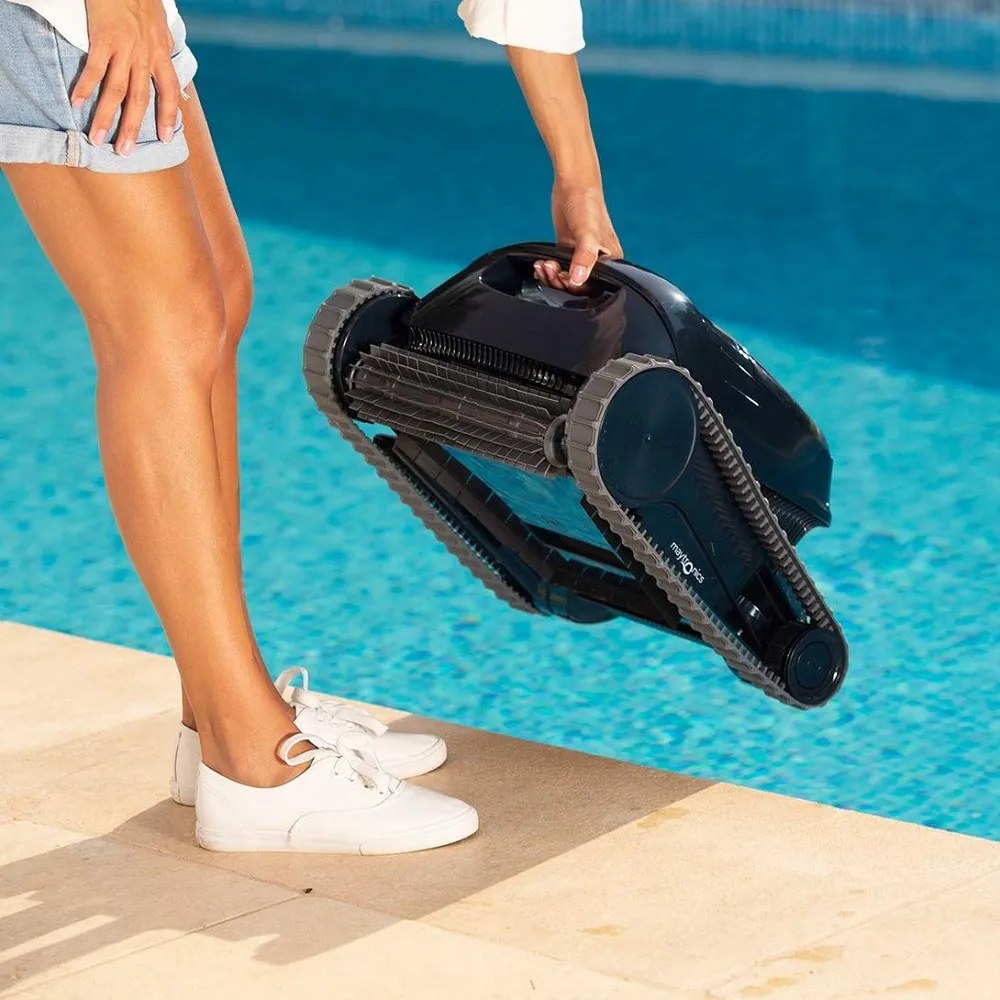 Maytronics Dolphin Liberty 400 akkumulátoros automata vízalatti medence porszívó robot