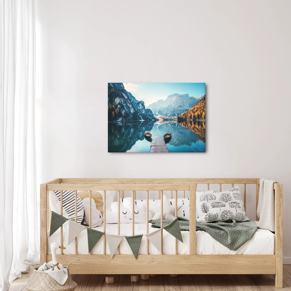 Kép - Csónakok a Braies-tónál (70x50 cm)