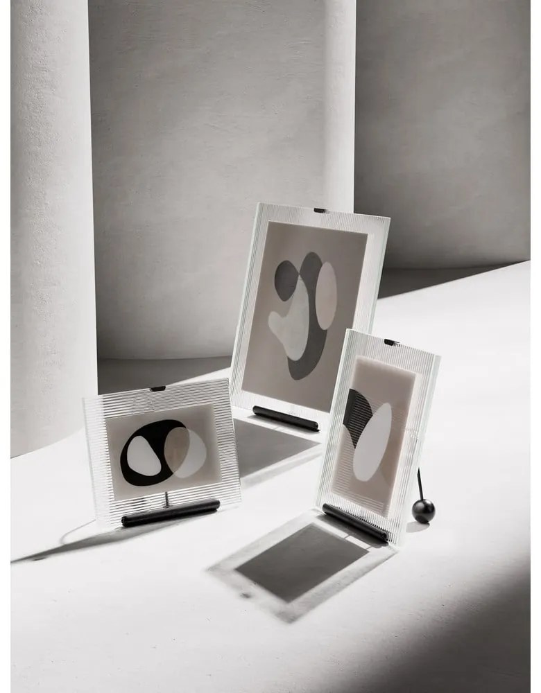 Fekete üveg álló képkeret 19x23 cm Flute – Umbra