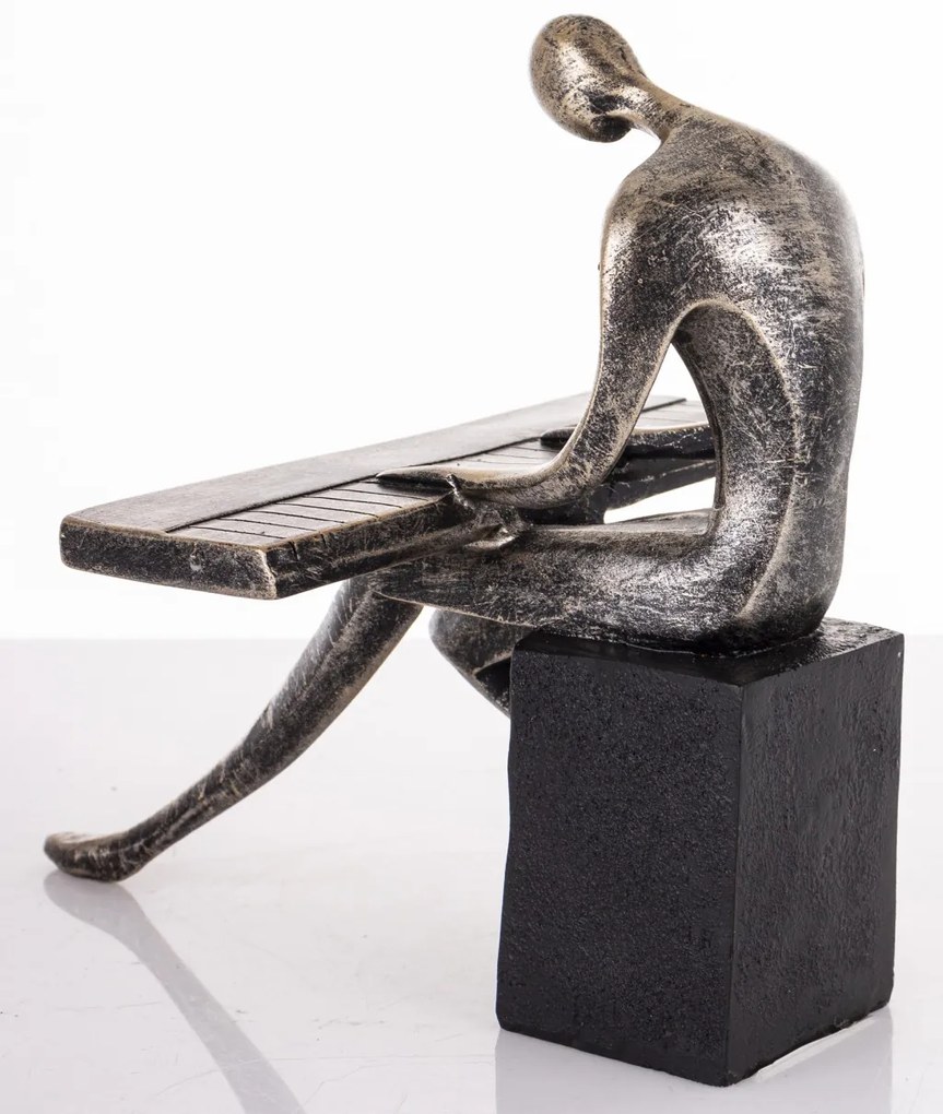 Figura Zenész Műanyag Fekete, Arany 18x15,5x18cm