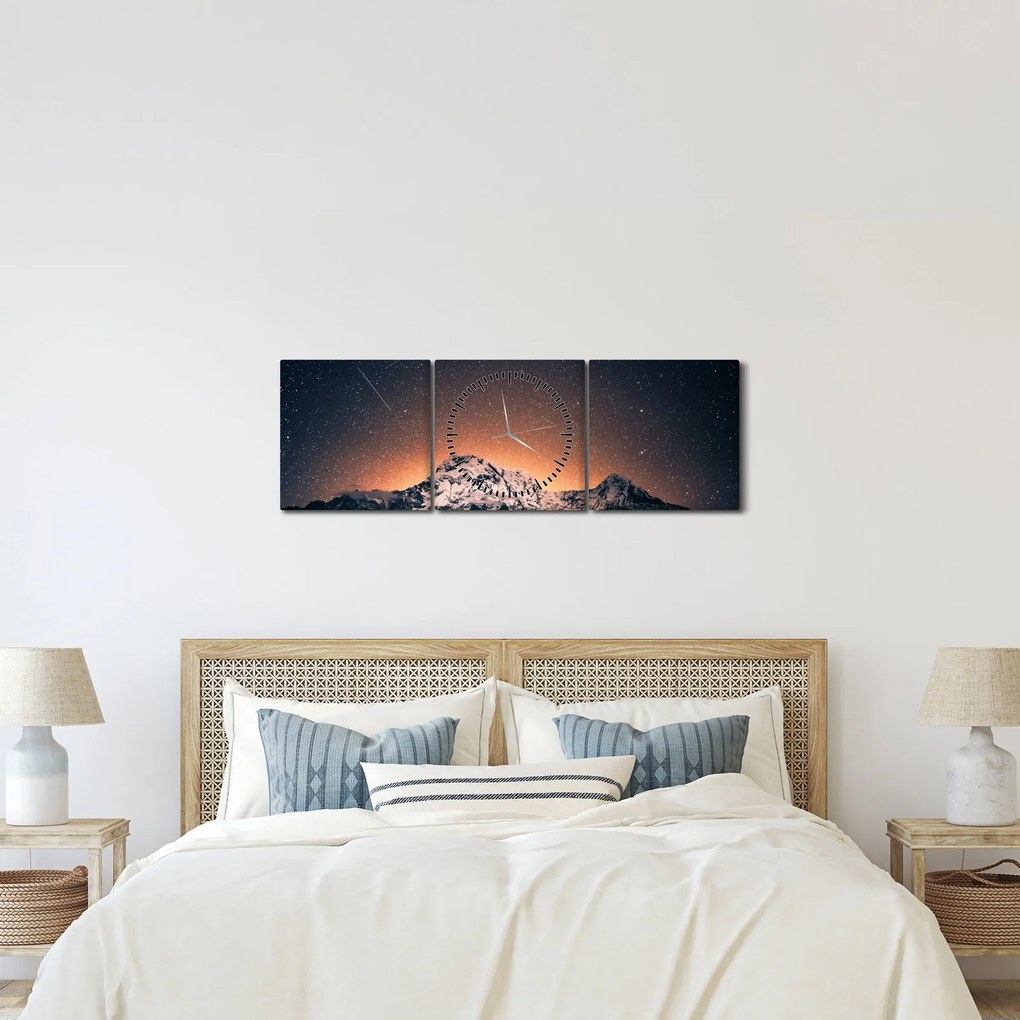 Egy éjszakai égbolt és a hegy képe (órával) (90x30 cm)