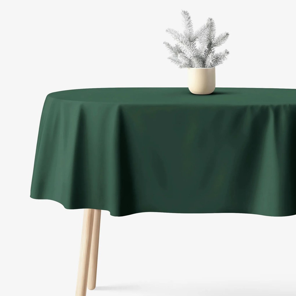 Goldea karácsonyi ovális pamut terítő - sötétzöld 120 x 180 cm