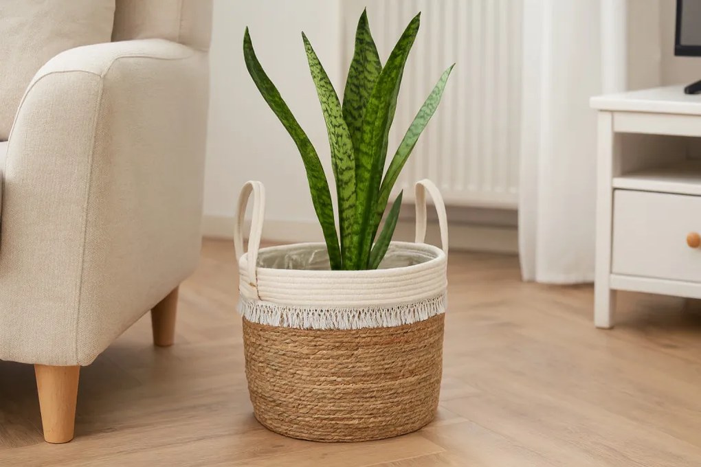 Fonott kosár tengerifűből rojtokkal 37 x 31 x 32/44 cm