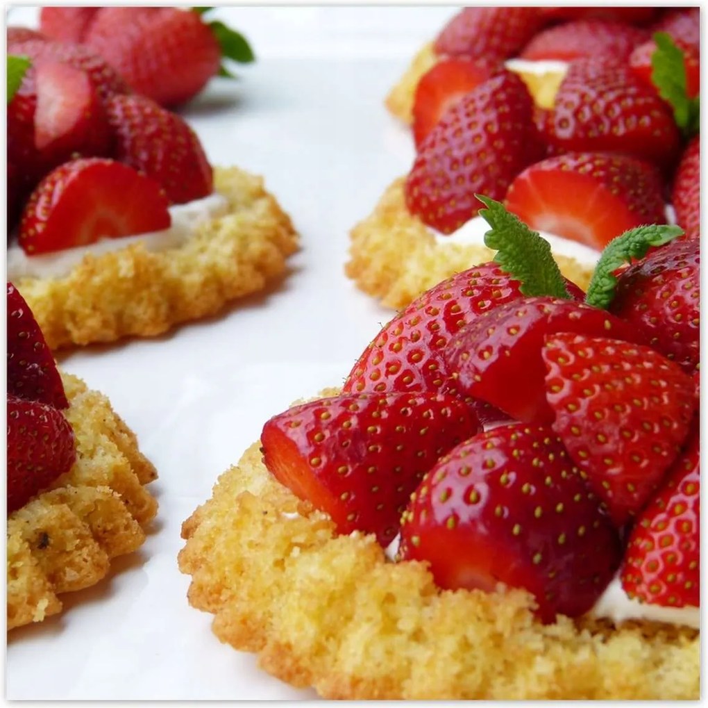 Poszterek 140x140 Eper desszert