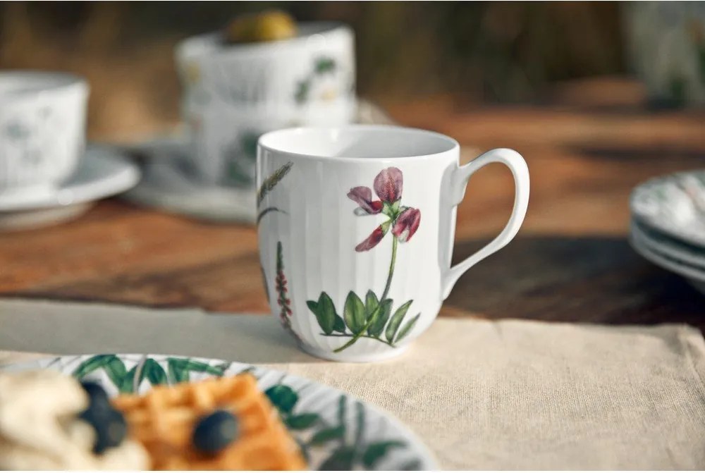 Fehér porcelán bögre 330 ml Hammershøi Summer – Kähler Design