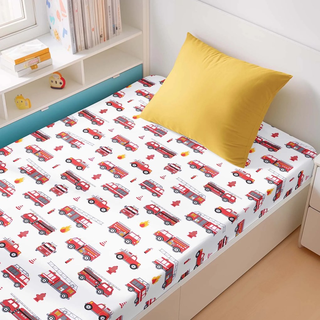 Goldea gyerek pamut körgumis lepedő - tűzoltóautók 90 x 200 cm