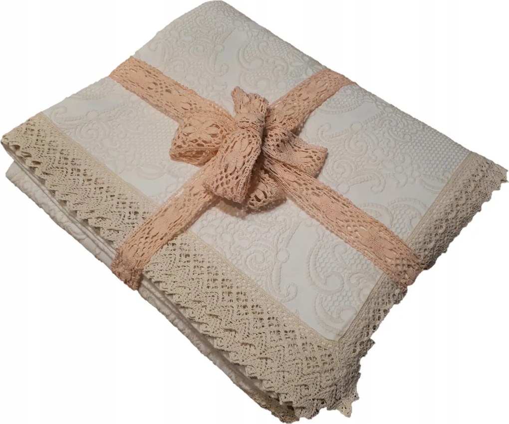 Ágytakaró 240x260 Fust 115 ekrü, csipkés