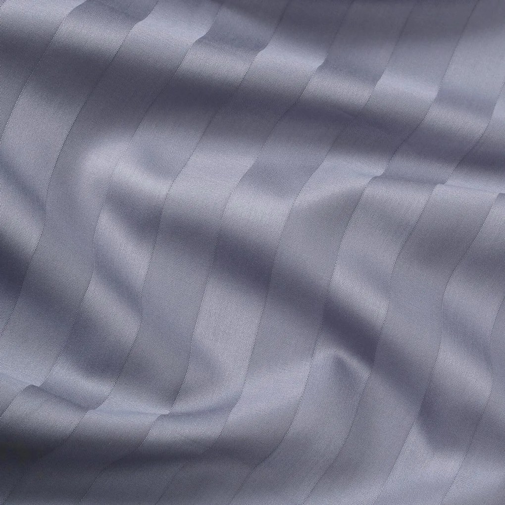 Goldea damaszt párnahuzat - sötétszürke csíkos 30 x 50 cm