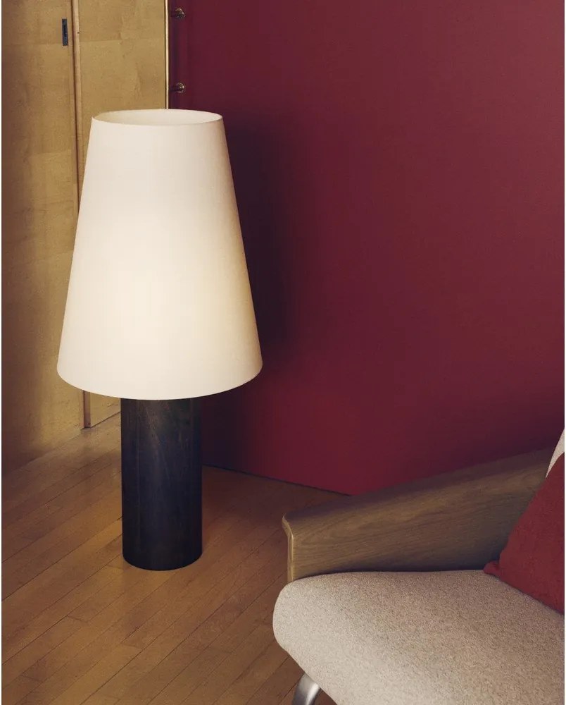 Fehér-sötét natúr színű állólámpa textil búrával (magasság 110 cm) Marga – Kave Home