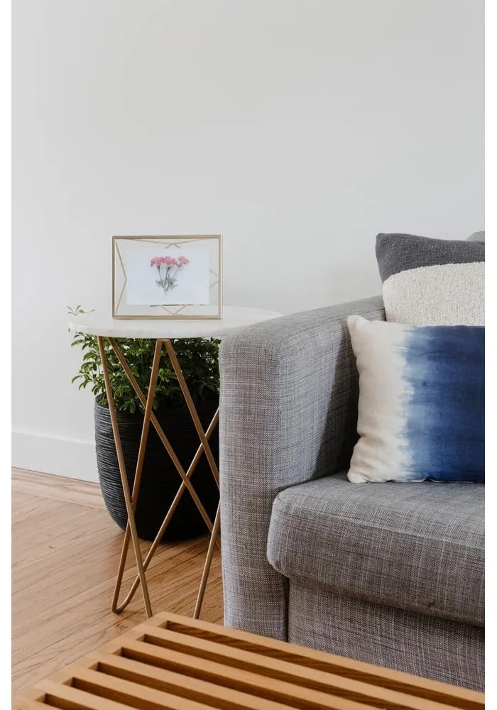 Aranyszínű fém álló-fali képkeret 15x20 cm Prisma – Umbra