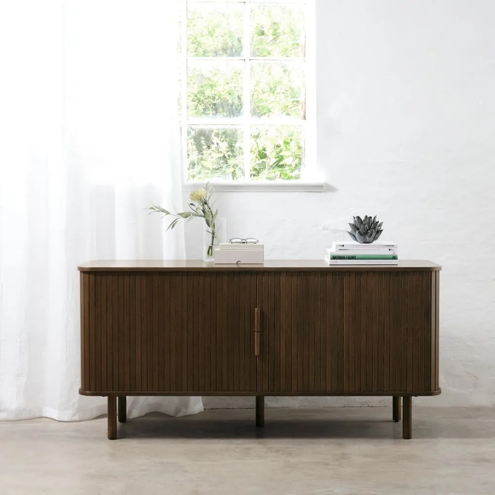 Barna alacsony komód tolóajtóval, tölgyfa dekorral 76x160 cm Cavo – Unique Furniture